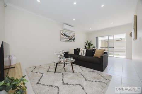 Property photo of 7 Oxted Link Butler WA 6036