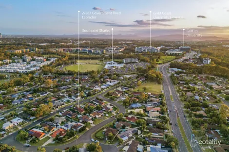 Property photo of 2/283 Government Road Labrador QLD 4215