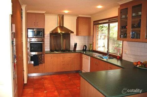 Property photo of 11 Casuarina Close Mornington VIC 3931