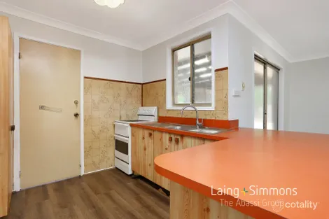 Property photo of 35 Solander Drive St Clair NSW 2759