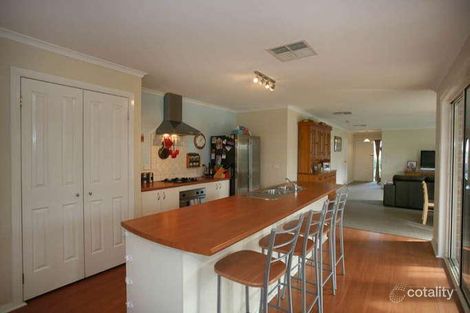 Property photo of 15 Highton Court Beaconsfield VIC 3807