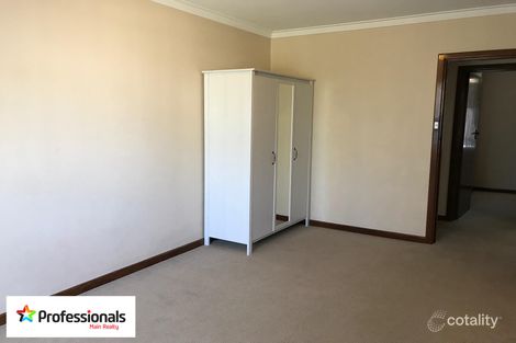 Property photo of 11 Chaucer Street Yokine WA 6060