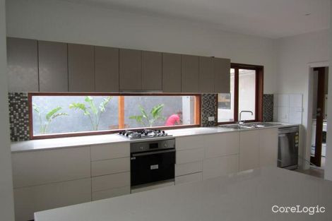 Property photo of 201/6-8 Bellerine Street Geelong VIC 3220