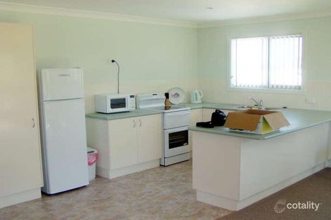 46 Old Bar Rd, Old Bar, NSW 2430