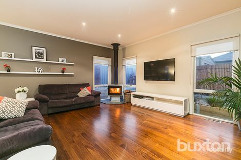 Property photo of 28 Emma Street Carrum VIC 3197