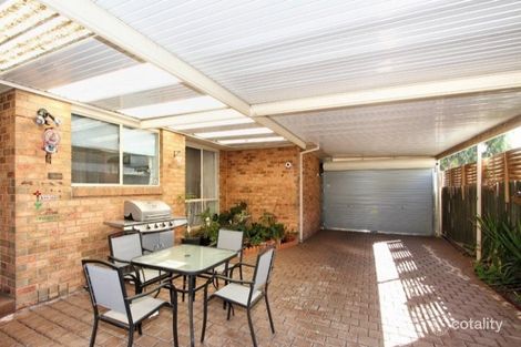 Property photo of 5 Molineux Way Roxburgh Park VIC 3064