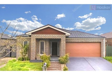 Property photo of 9 Falls Avenue Craigieburn VIC 3064