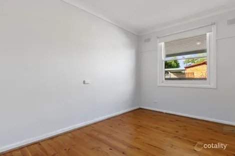 Property photo of 6 Stakes Crescent Elizabeth Downs SA 5113