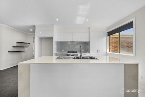 Property photo of 6 Radford Place Lake Munmorah NSW 2259