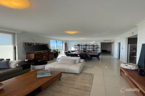 Property photo of 1808/25-31 East Quay Drive Biggera Waters QLD 4216
