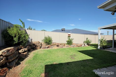 Property photo of 4 Durack Circuit Boorooma NSW 2650