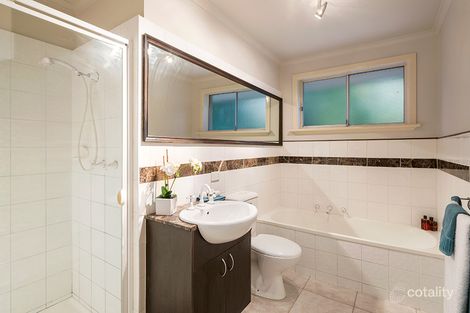 Property photo of 25 Rosebank Avenue Ringwood North VIC 3134