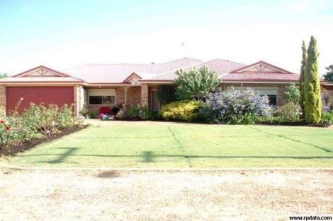 14 Kingfisher Dr, North Yunderup, WA 6208