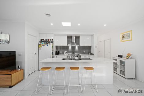 26 Birkdale Way, Weir Views, VIC 3338