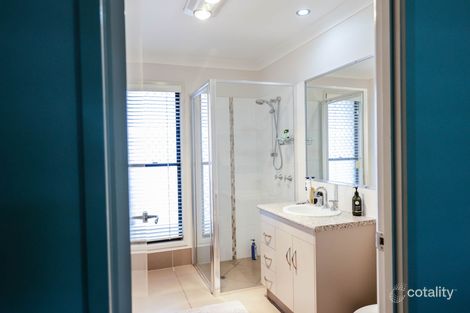 Property photo of 2/27 Lawson Drive Moranbah QLD 4744