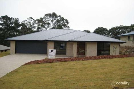 18 Jasmine Ave, Southside, QLD 4570