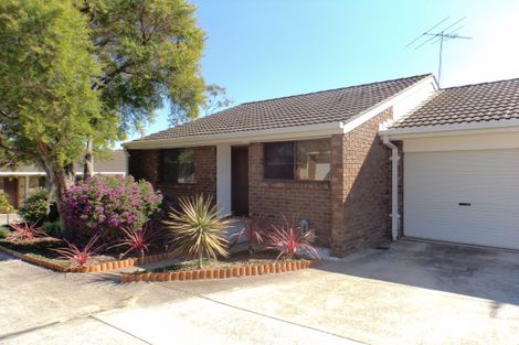 Property photo of 8/16 Bensley Road Macquarie Fields NSW 2564