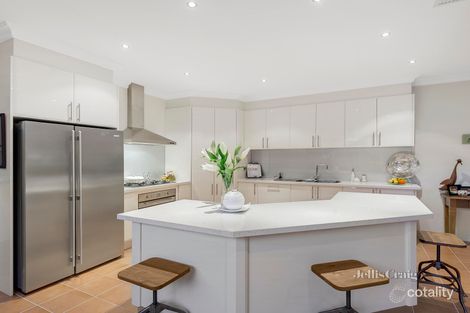 Property photo of 2 Woongarra Court Eltham VIC 3095