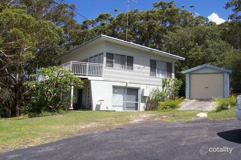 Property photo of 9 Wyvern Crescent Macmasters Beach NSW 2251