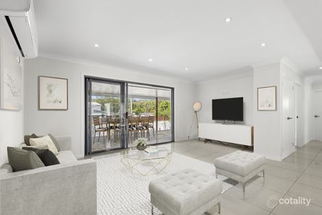 Property photo of 2 Heeb Street Bundall QLD 4217