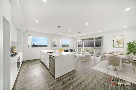 Property photo of 47 Roy Crescent Thirlmere NSW 2572
