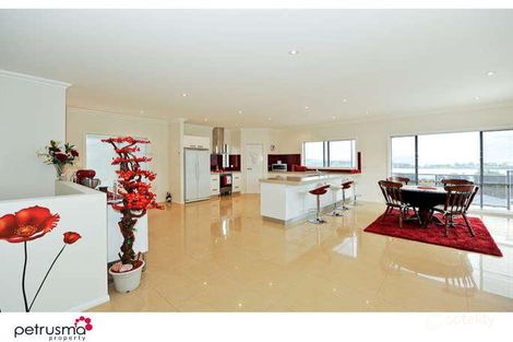 Property photo of 3 Alanah Court Old Beach TAS 7017