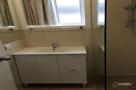 114 Kindra Ave, Southport, QLD 4215