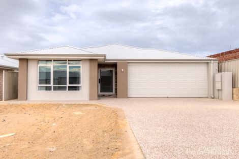 7 Douglas Rd, Alkimos, WA 6038