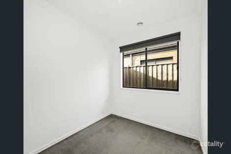 Property photo of 24 Anfield Road Clyde North VIC 3978