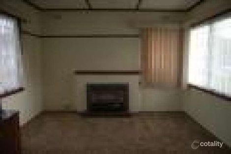 Property photo of 15 Garrett Crescent Bellfield VIC 3081