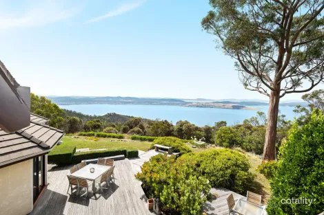 Property photo of 39 Broughton Avenue Mount Nelson TAS 7007