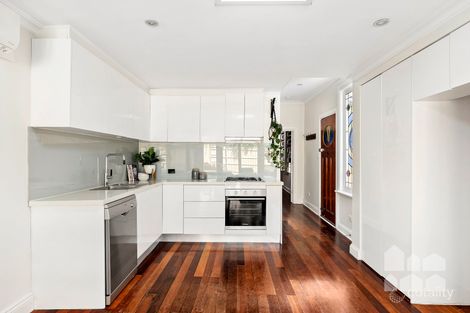 Property photo of 17 Gamon Street Seddon VIC 3011