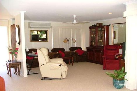 Property photo of 27 Lawrence Street Mooloolaba QLD 4557