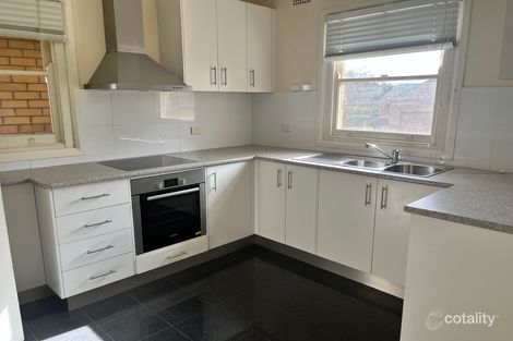 61 Raglan St, East Tamworth, NSW 2340