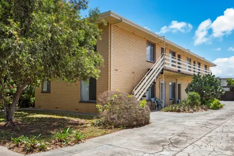 Property photo of 2/5 Comaum Street St Marys SA 5042