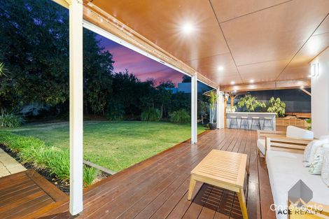 Property photo of 74 Tweeddale Road Applecross WA 6153