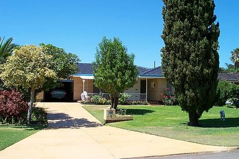 8 Ash Way, Morley, WA 6062