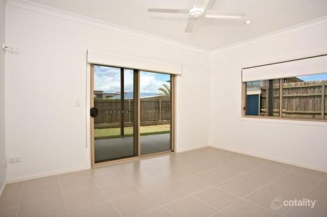 Property photo of 34 Huntly Place Redland Bay QLD 4165