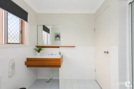 Property photo of 816 Scenic Highway Kinka Beach QLD 4703