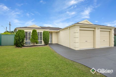 Property photo of 8 Oriana Grove Skye VIC 3977