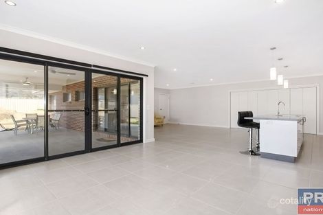 Property photo of 7 French Terrace Wodonga VIC 3690
