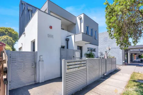 Property photo of 9/152 Balcombe Road Mentone VIC 3194