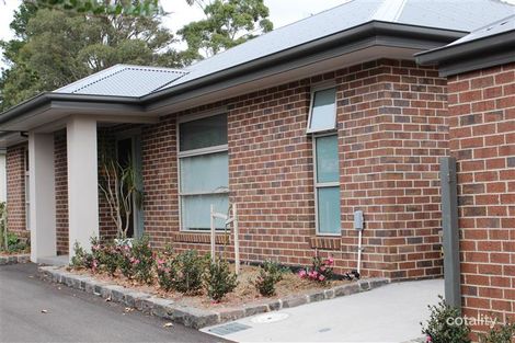 2/4 Ligar St, Woodend, VIC 3442