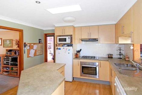 Property photo of 52 Edgeworth Avenue Kanahooka NSW 2530