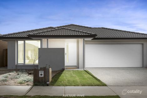 Property photo of 14 Chateau Way Mount Duneed VIC 3217