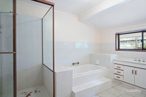 Property photo of 18 Carlingford Place Robina QLD 4226