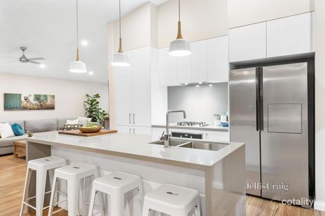 Property photo of 1 Mooltan Place Eltham North VIC 3095