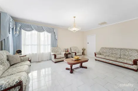Property photo of 12 McGrath Street Bellfield VIC 3081