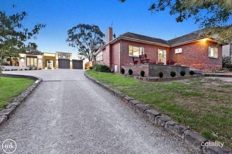 Property photo of 27 View Road Lower Plenty VIC 3093