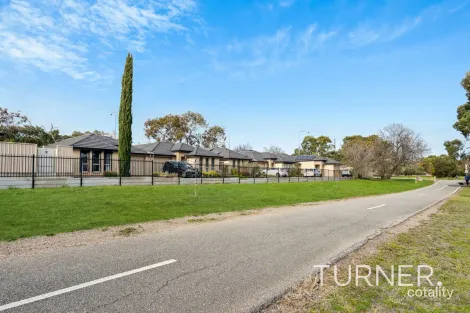 Property photo of 3/2 Bayton Road Huntfield Heights SA 5163